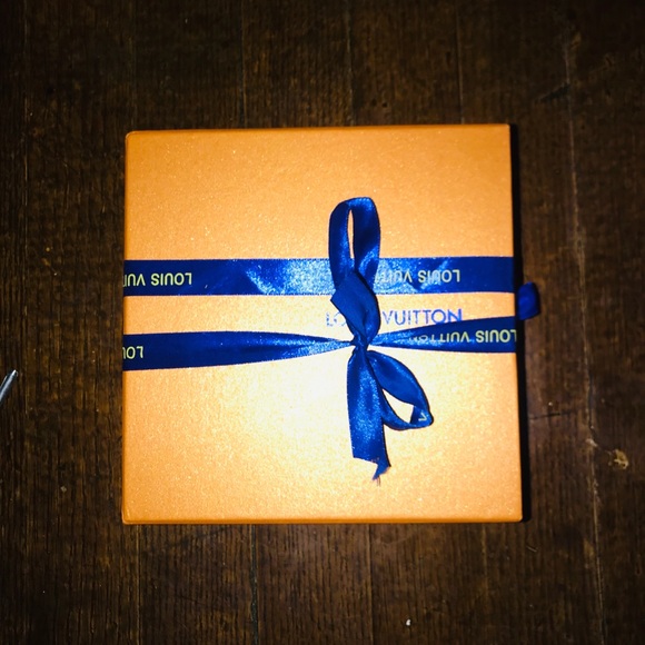 LOUIS VUITTON X SUPREME MONOGRAM WHITE & RED BELT - Picture 5 of 8